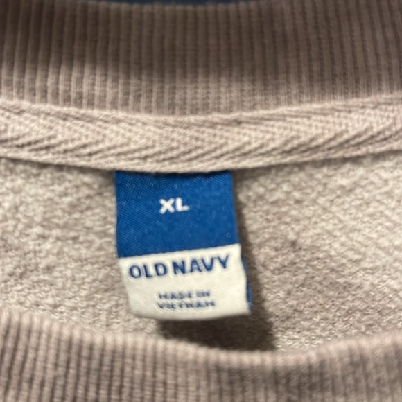 Old navy - Picture 3 of 3